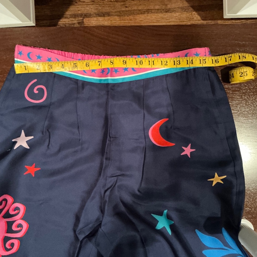 NWT Johnny Was cropped pants Medium - Picture 8 of 9